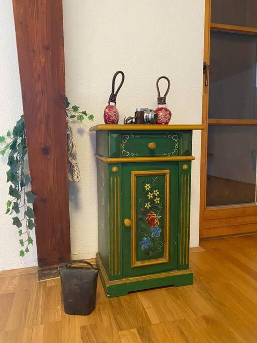 Neues Ruhiges Apartment, Bergblick, Stellplatz 비쇼프스비에젠 외부 사진