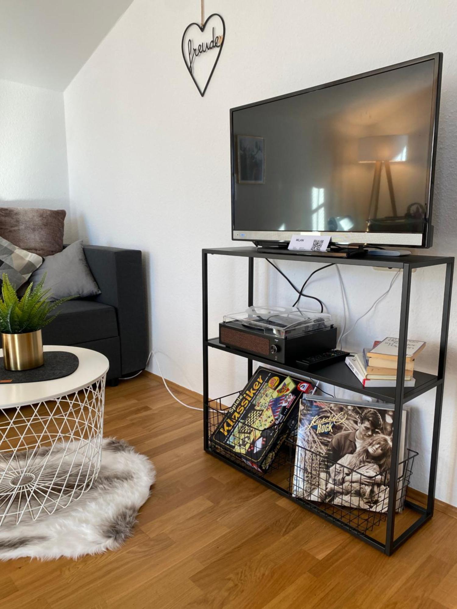 Neues Ruhiges Apartment, Bergblick, Stellplatz 비쇼프스비에젠 외부 사진