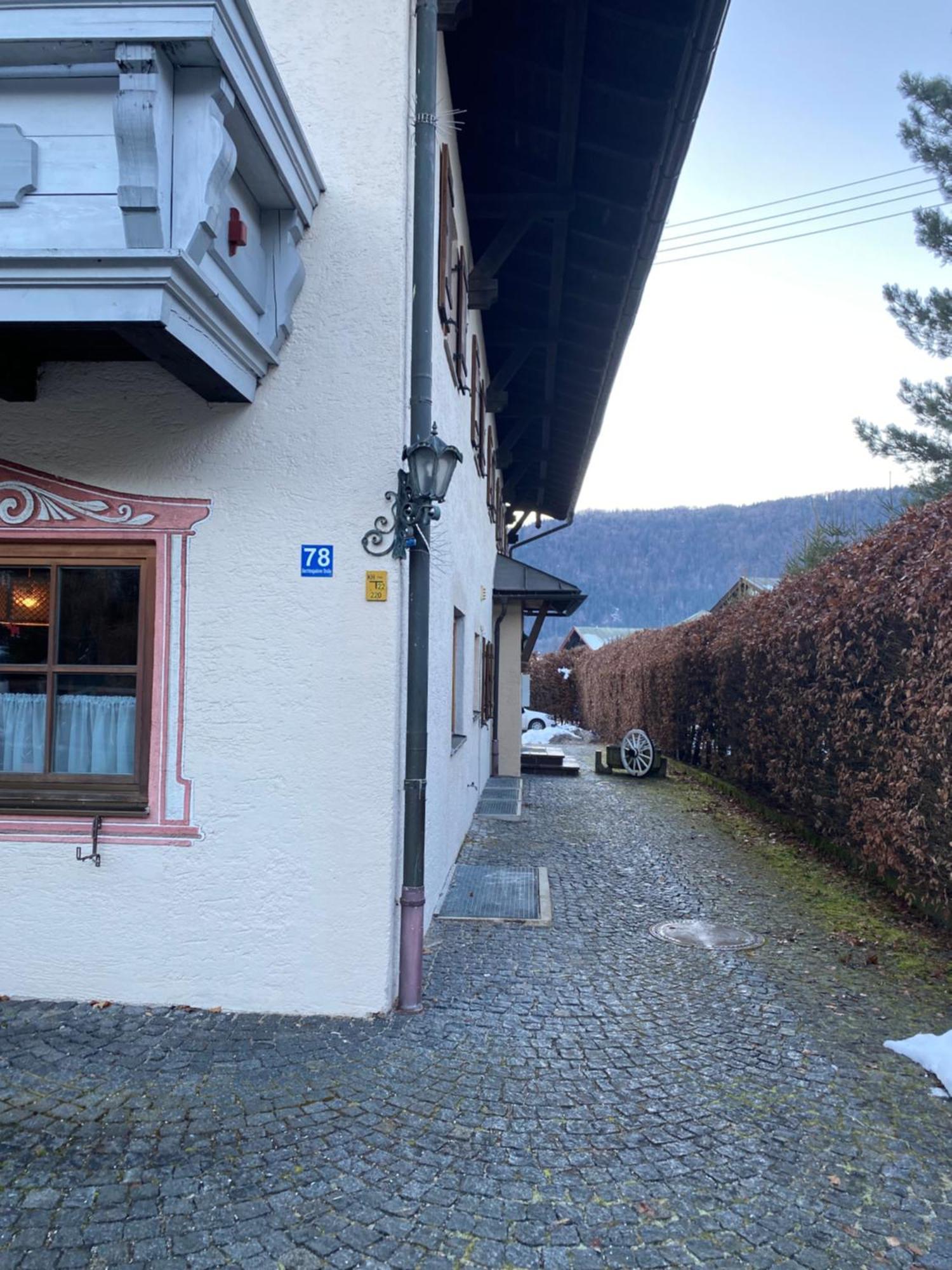 Neues Ruhiges Apartment, Bergblick, Stellplatz 비쇼프스비에젠 외부 사진